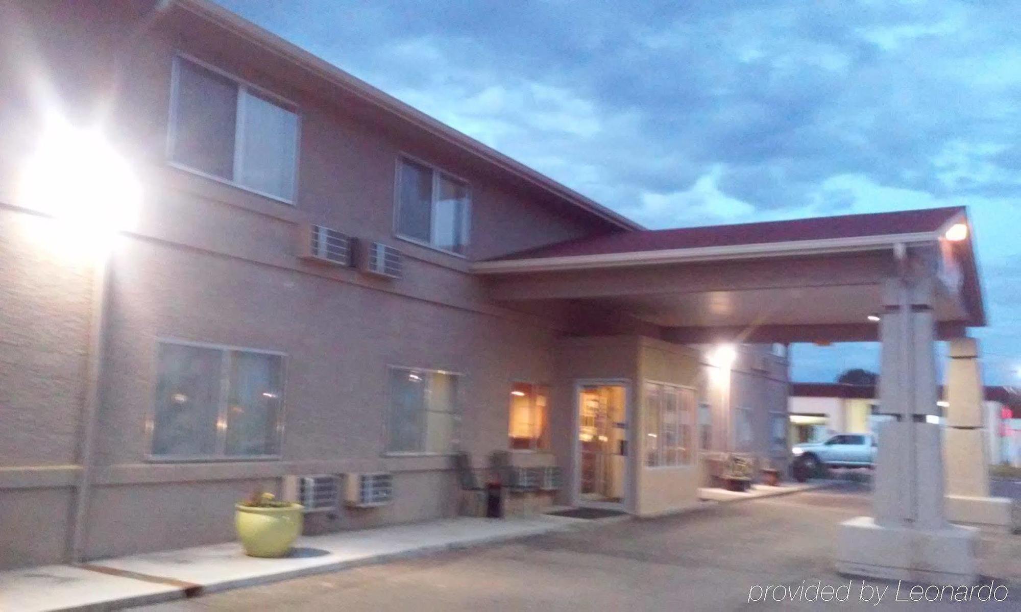 Budget Host Royal Gorge Inn Canon City Exterior photo